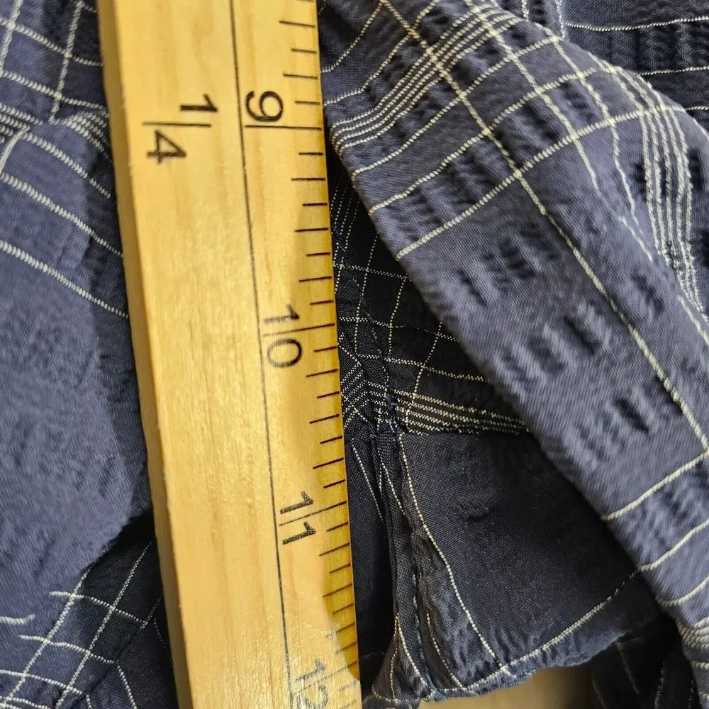 Tommy Bahama Golf Short Mens Size 32 (Meas. 34) Blue Plaid Performance Chino VGC
